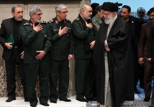 ایران-در-حال-نواختن-صندلی-های-موسیقی-با-مقام-های-رهبری-است-هیچ-یک-از-این-افراد-تحریم-نشده-اند.